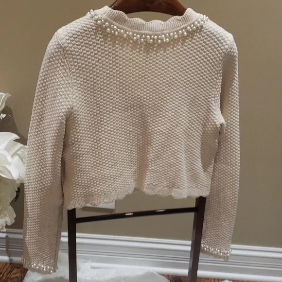 Nwt House of Harlow ecru with pearls sweater - Picture 6 of 9